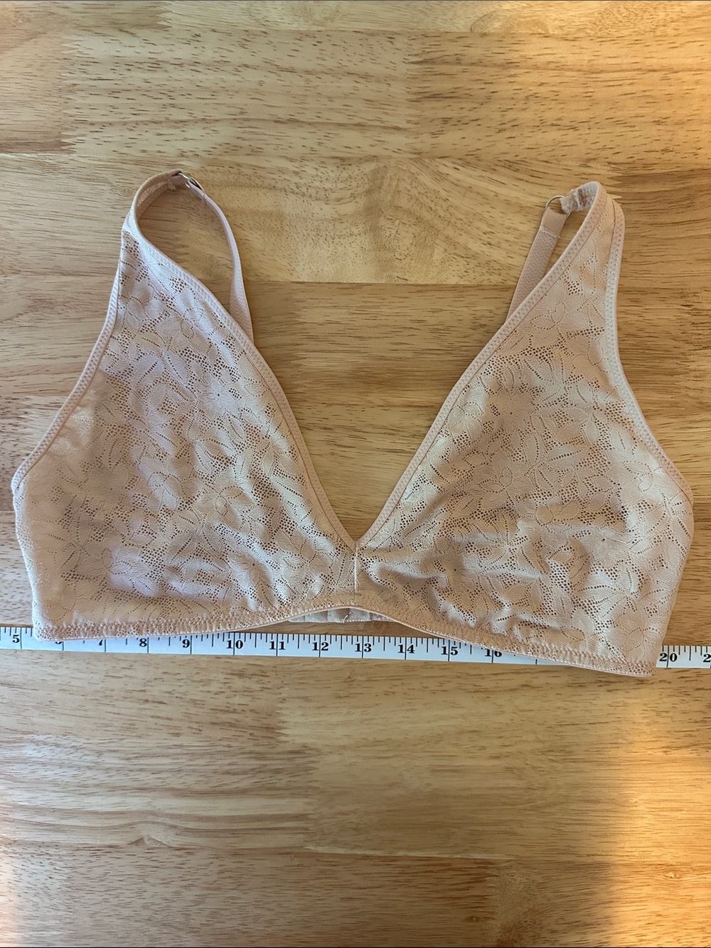 Lace Triangle Bralette in Nude-Tan